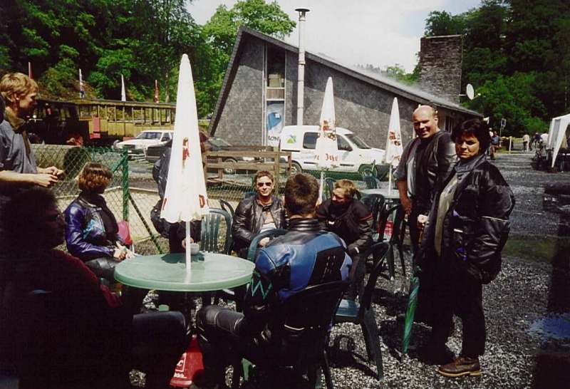 noch schnell ein Kaeffchen - solange es noch trocken ist - Bandido Rohsie