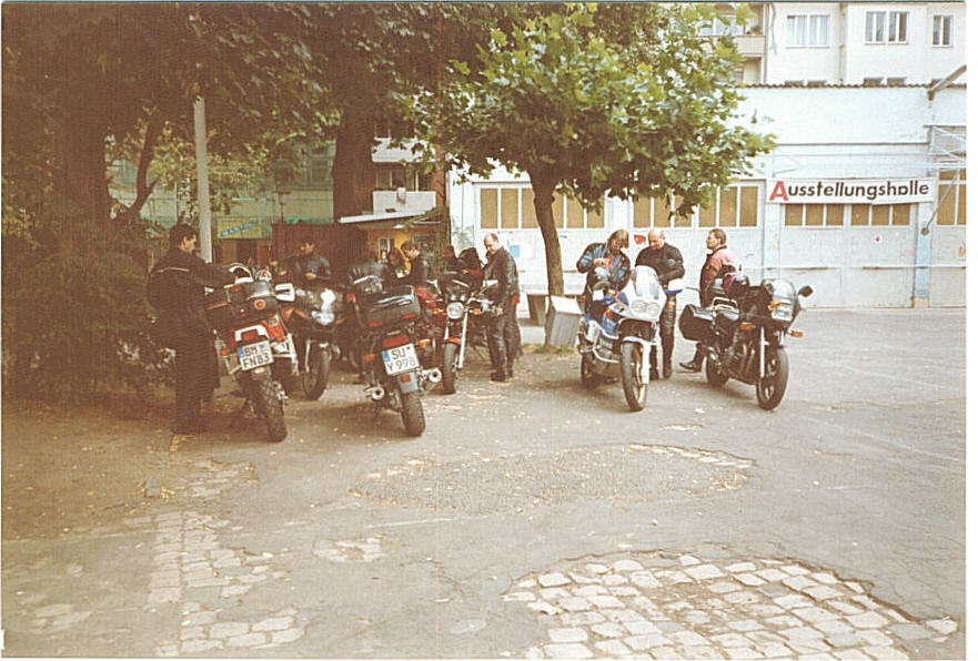 Fruehstueck in der alten Feuerwache Koeln Melchiorstr