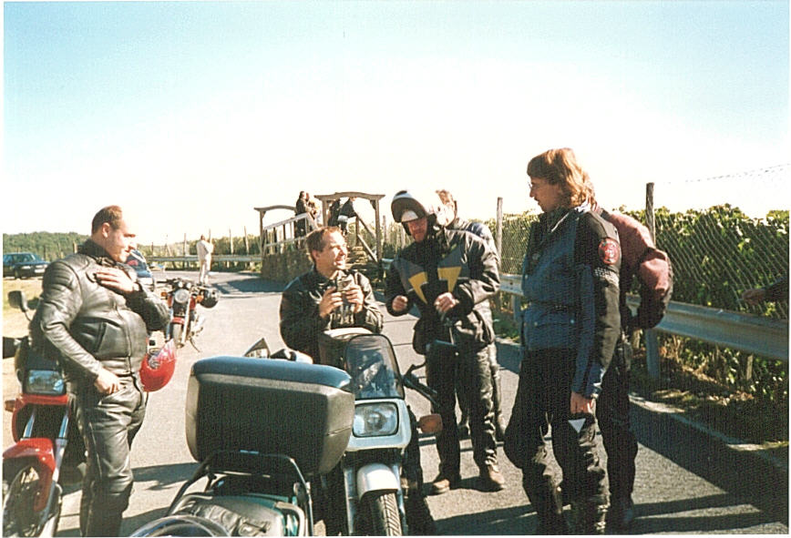 Sam hat uns wieder gefunden - aber eine Katana ist leider schon liegengeblieben